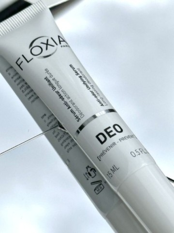 LA ROCHE POSAY PURE VITAMIN C10 SERUM RENOVATEUR ECLAT 30ML LA ROCHE POSAY PURE VITAMIN C10 SERUM RENOVATEUR ECLAT 30ML